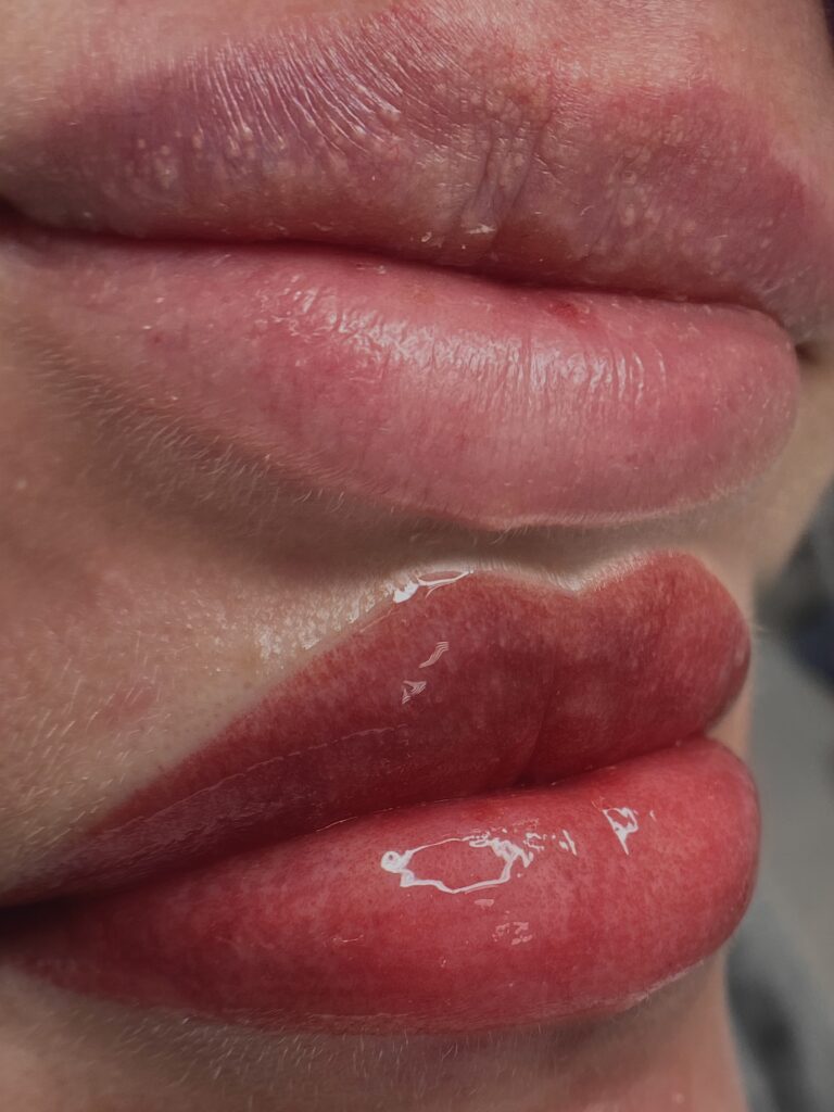 перманентный макияж губ в акварельной технике города иваново